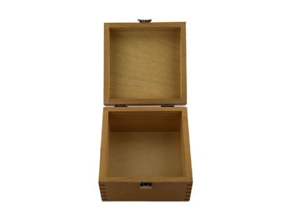 Wooden Box empty, 4.92 x 4.92 x 3.15 inches